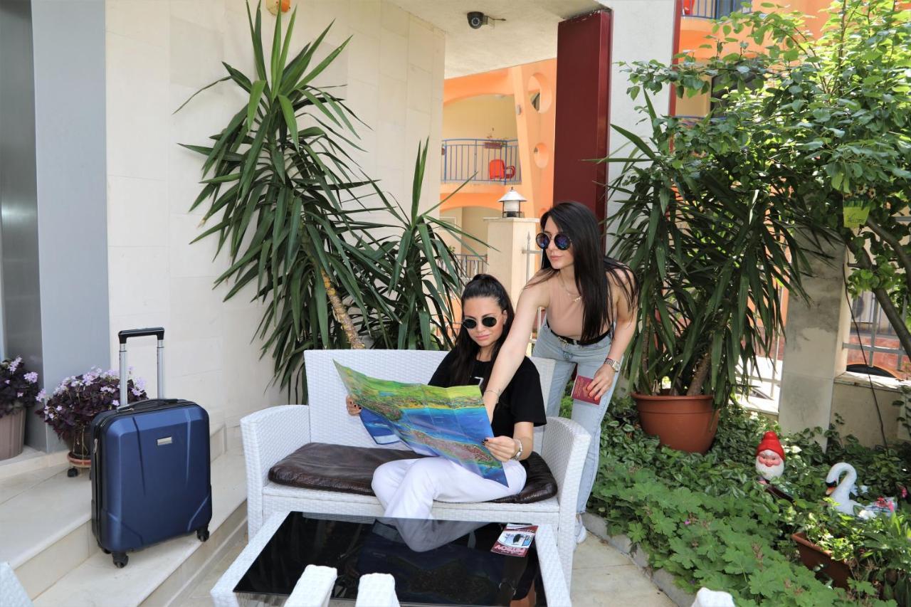Petrov Family Hotel Νεσέμπαρ Εξωτερικό φωτογραφία