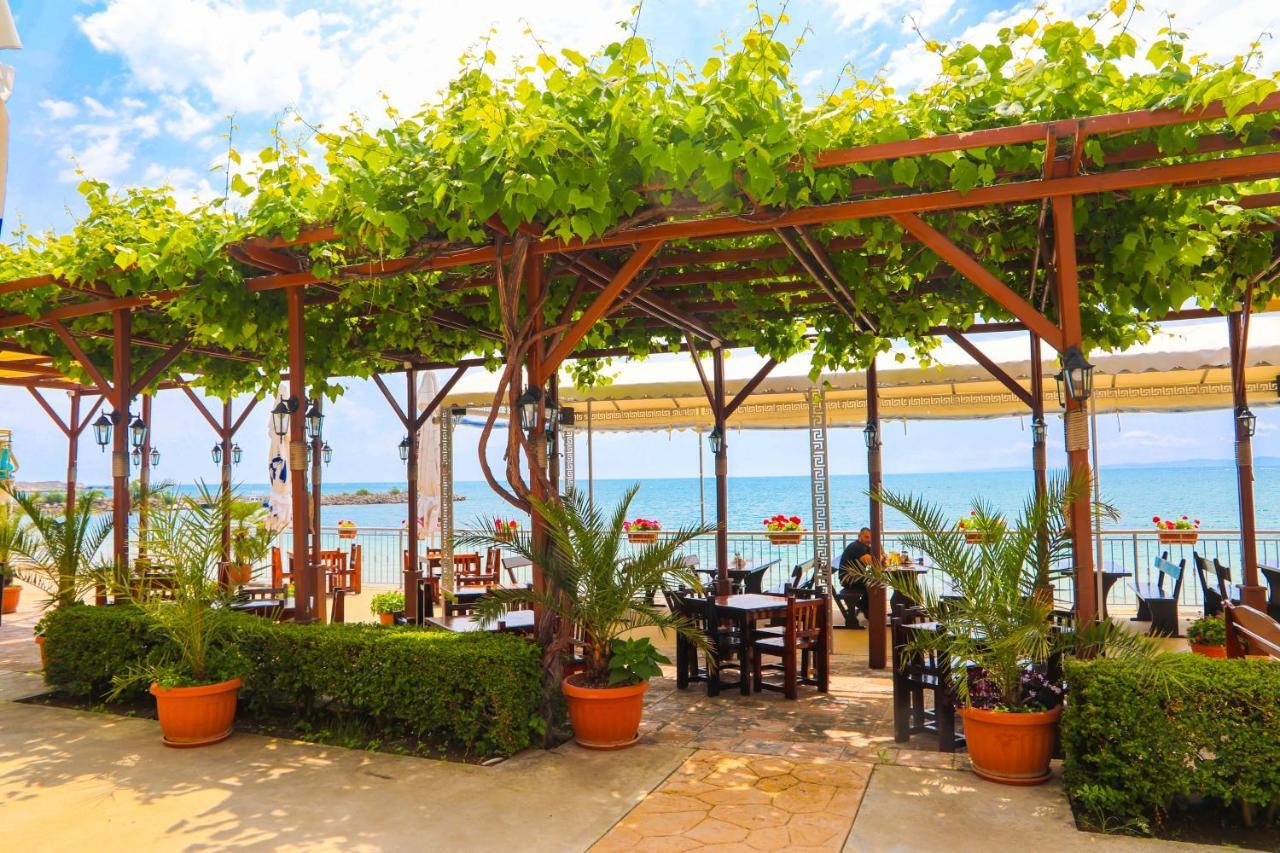 Petrov Family Hotel Νεσέμπαρ Εξωτερικό φωτογραφία
