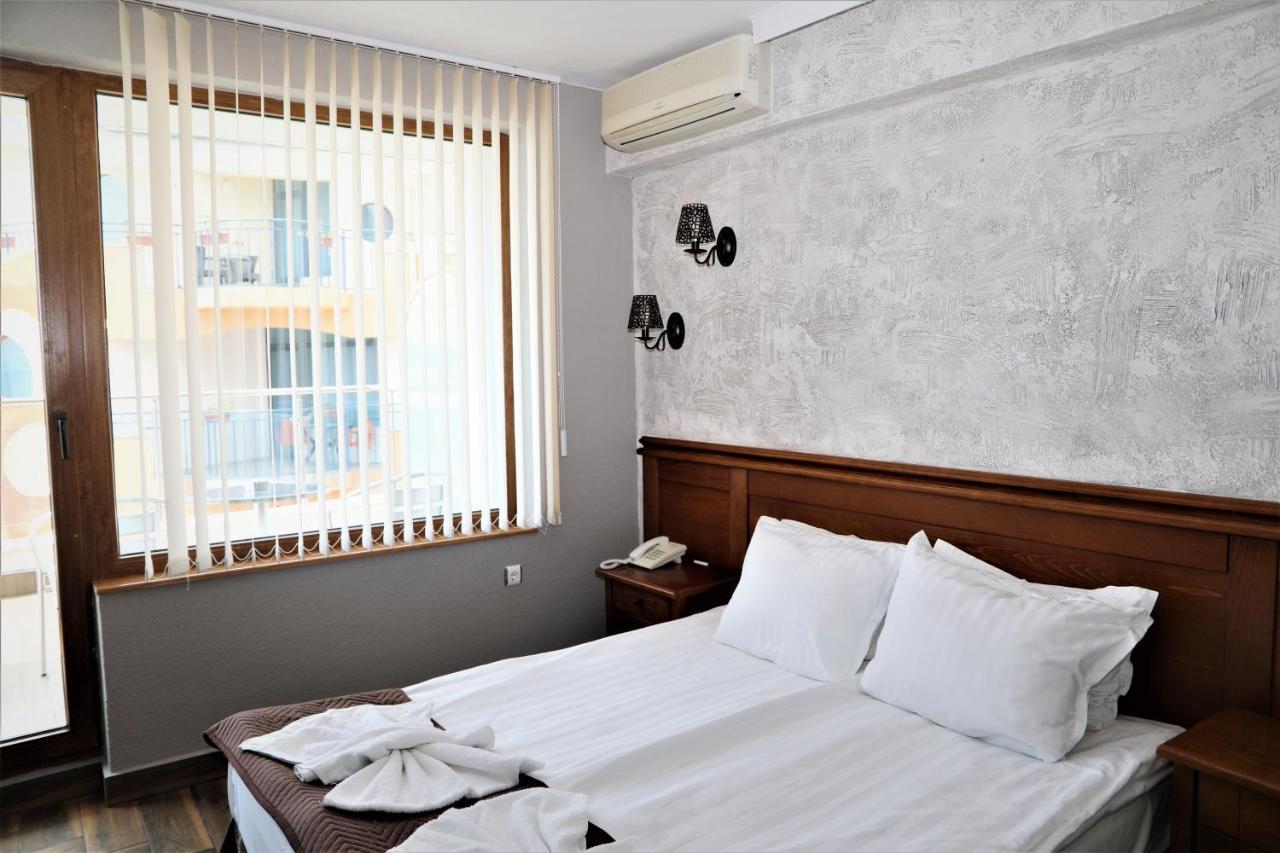 Petrov Family Hotel Νεσέμπαρ Εξωτερικό φωτογραφία
