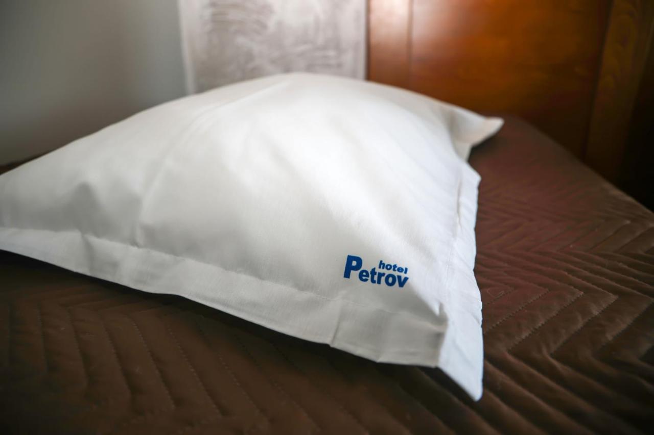 Petrov Family Hotel Νεσέμπαρ Εξωτερικό φωτογραφία