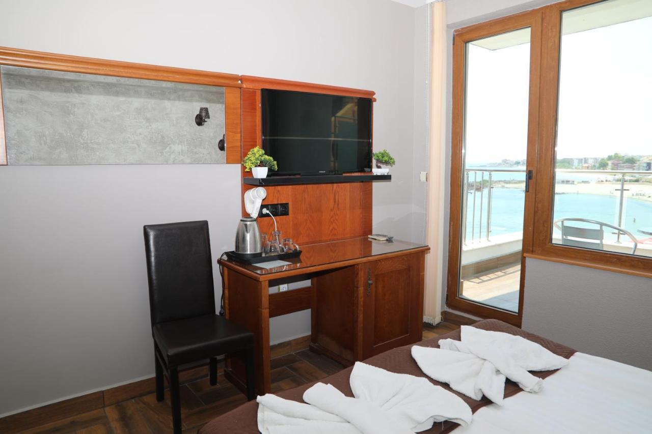 Petrov Family Hotel Νεσέμπαρ Εξωτερικό φωτογραφία
