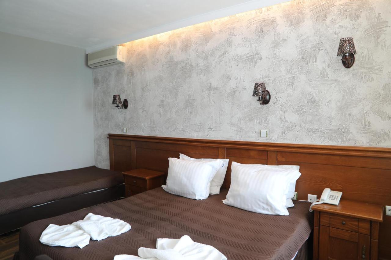 Petrov Family Hotel Νεσέμπαρ Εξωτερικό φωτογραφία