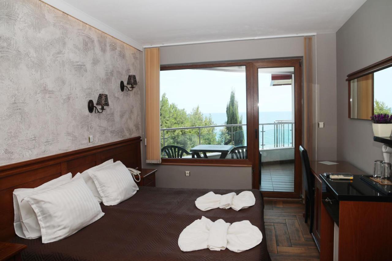 Petrov Family Hotel Νεσέμπαρ Εξωτερικό φωτογραφία