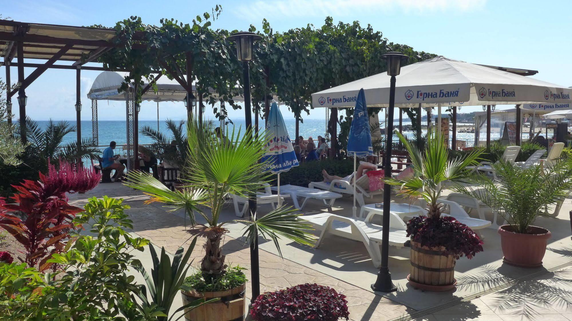 Petrov Family Hotel Νεσέμπαρ Εξωτερικό φωτογραφία