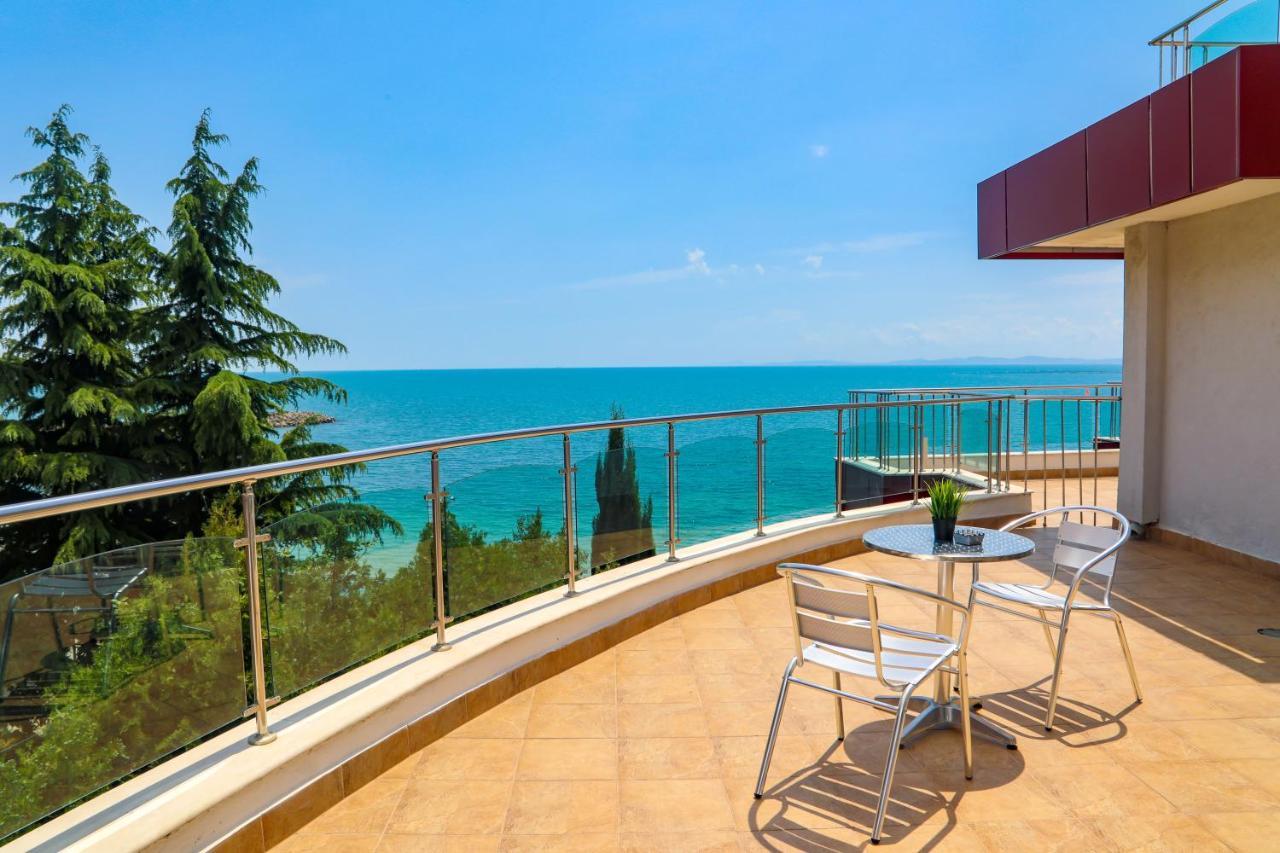 Petrov Family Hotel Νεσέμπαρ Εξωτερικό φωτογραφία