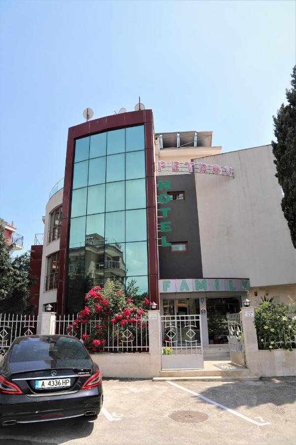 Petrov Family Hotel Νεσέμπαρ Εξωτερικό φωτογραφία